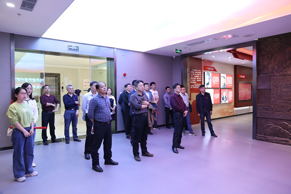 1619775169974214.jpg eq1a5949.jpg