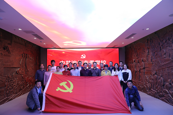 1619775293927663.jpg eq1a6011.jpg